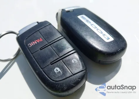 2018 Dodge Journey Se z USA, uszkodzony, nr VIN 3C4PDCAB8JT507754